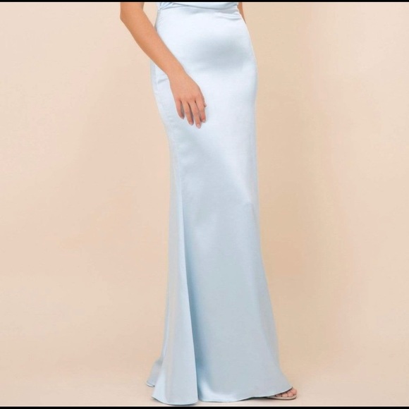 Nox Anabel - C302 Sleeveless Cowl Neckline Formal Gown - Picture 2 of 6